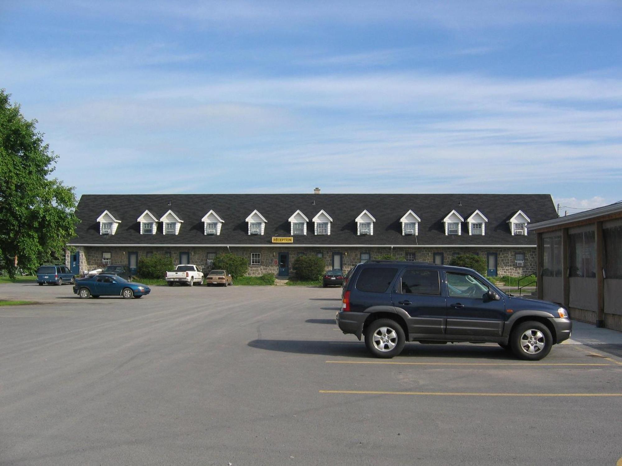 Motel Grande Ile Salaberry-de-Valleyfield Extérieur photo